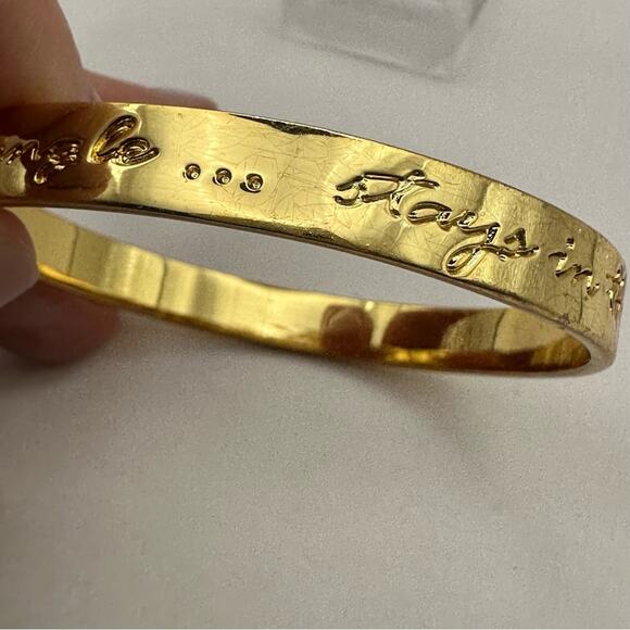 Lilly Pulitzer What Happens in the Jungle Bangle with Elephants Gold Plate - Picture 9 of 11